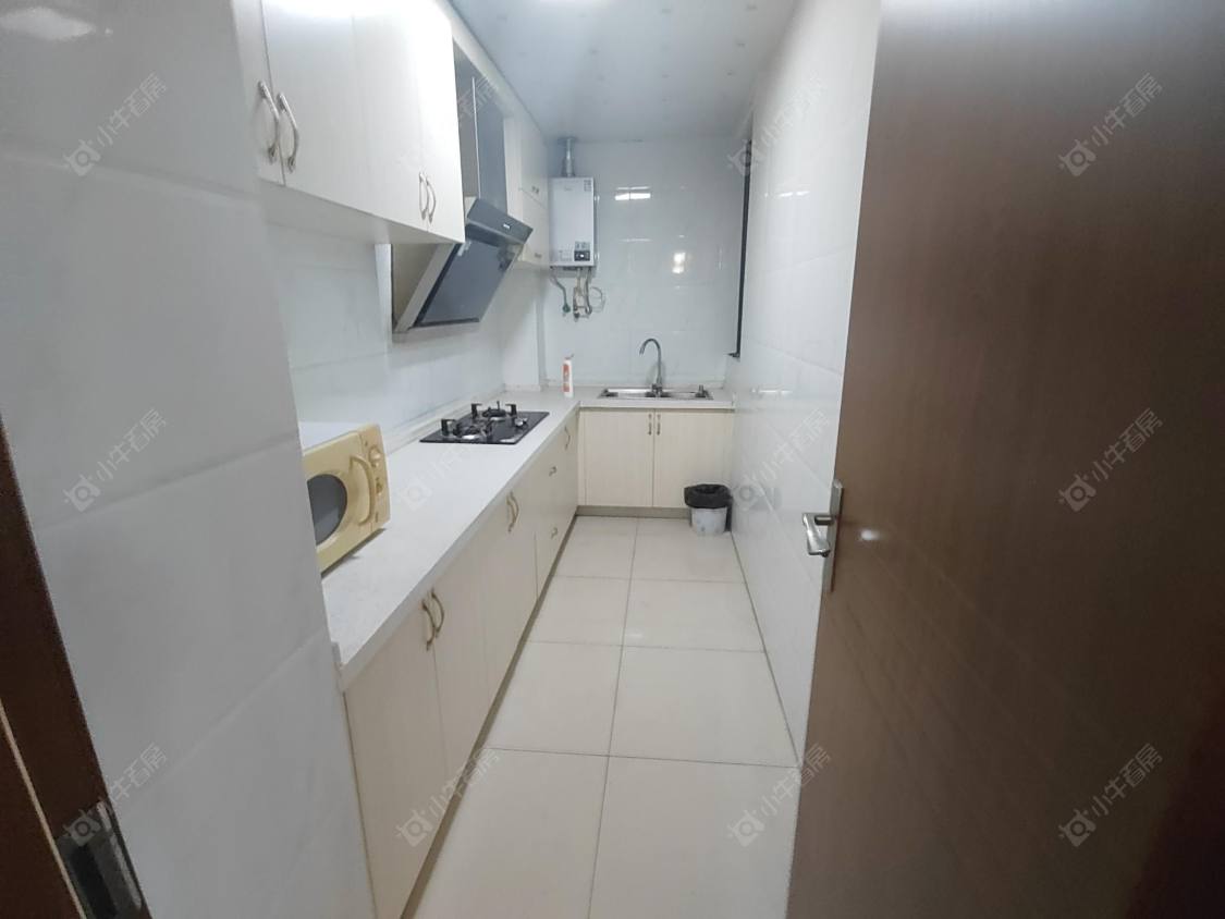 常州世茂香槟湖三期在租房源室内图_小牛看房