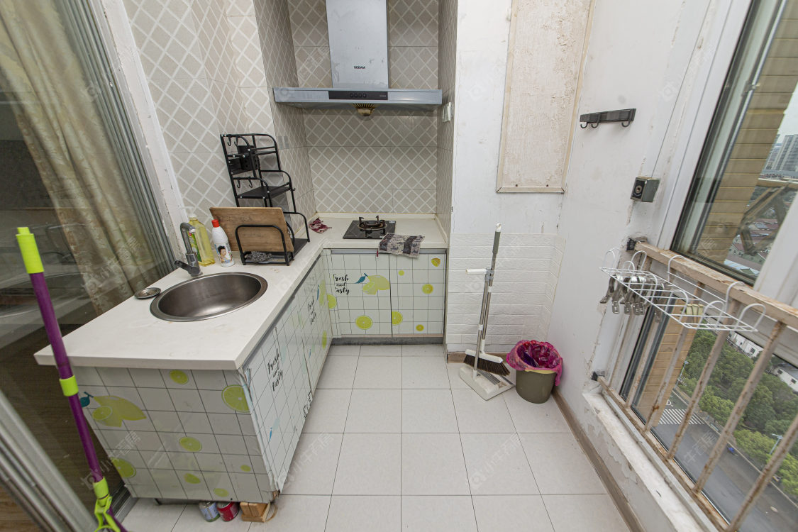 常州莱蒙城铂晶在售二手房源室内图_小牛看房