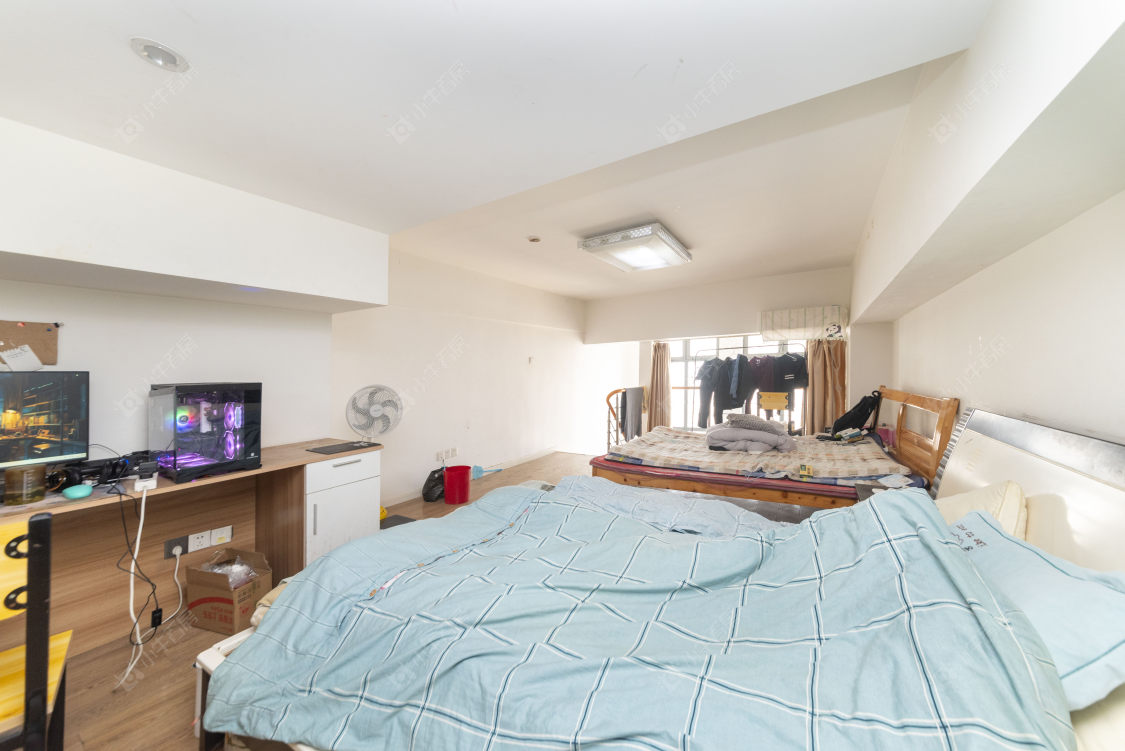 常州亚泰财富中心在售二手房源室内图_小牛看房