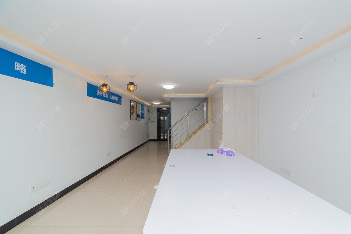 常州荣盛曼哈顿广场在售二手房源室内图_小牛看房