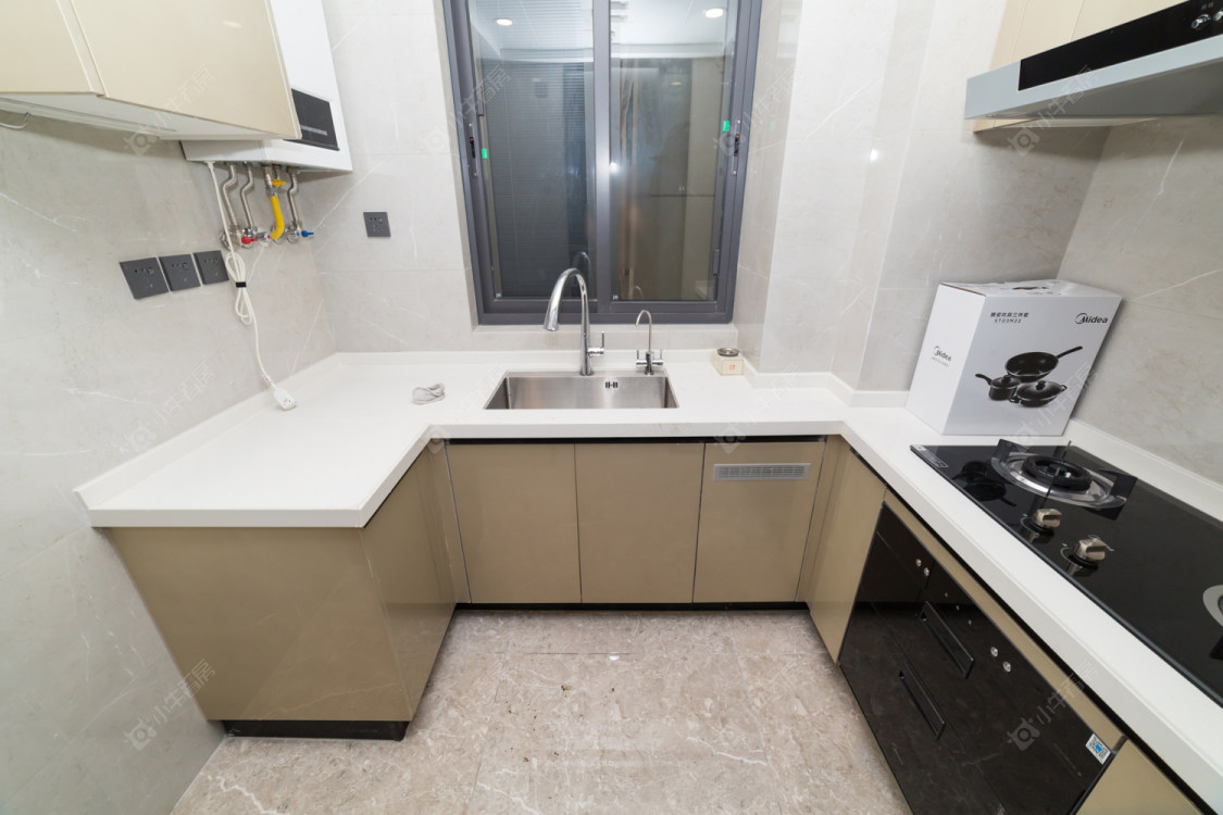 常州美的世茂云筑在售二手房源室内图_小牛看房