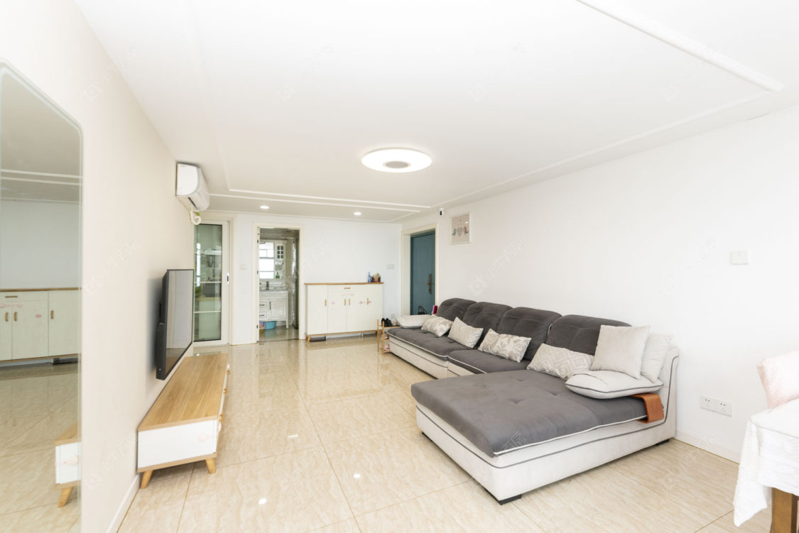 常州亚泰财富中心在售二手房源室内图_小牛看房