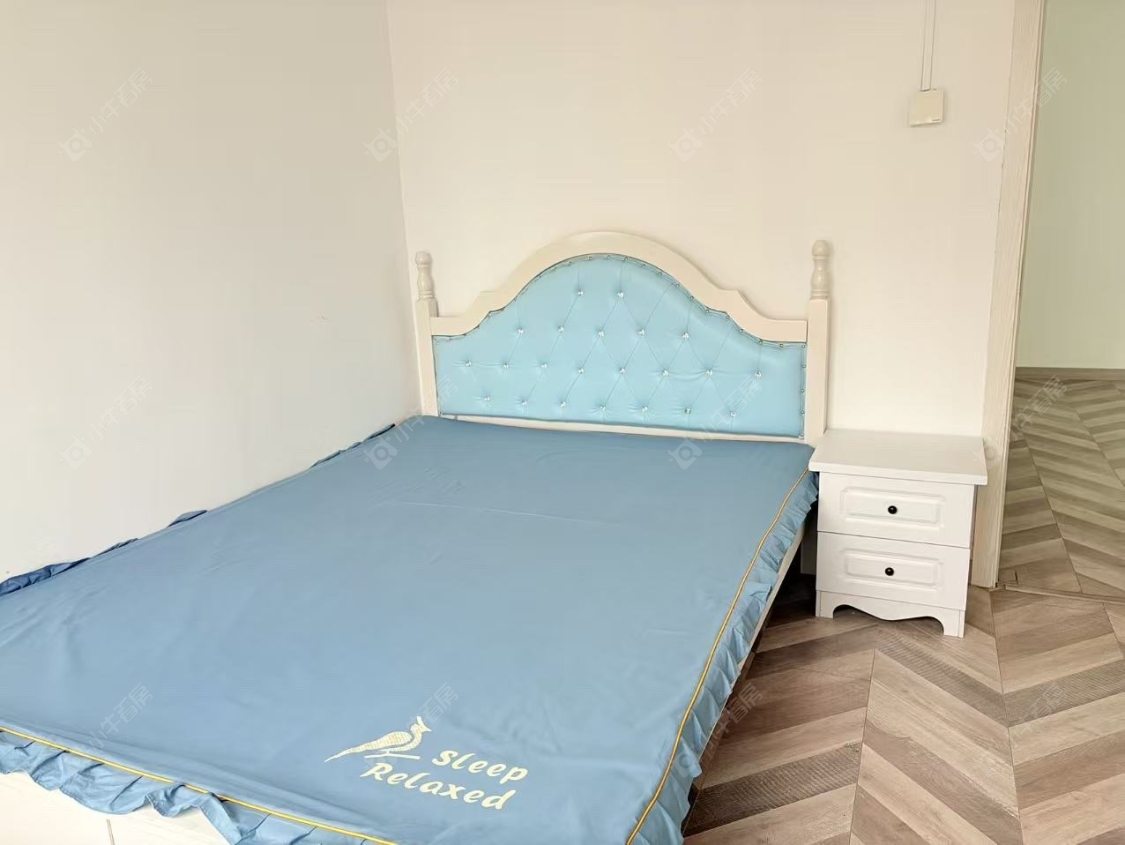 常州世茂香槟湖二期在租房源室内图_小牛看房