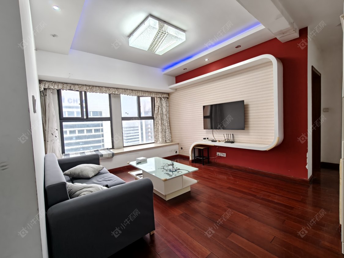 常州世茂香槟湖一期在租房源室内图_小牛看房