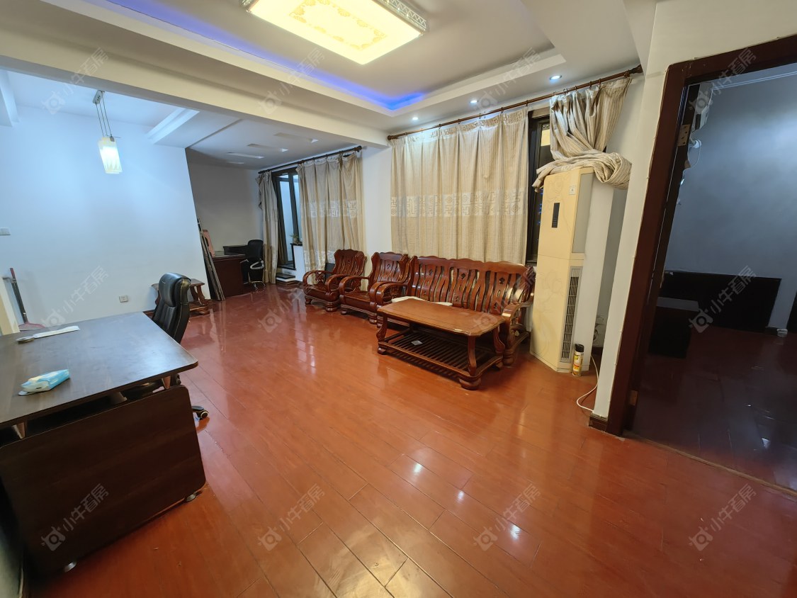 常州长兴好日子家园3室2厅2卫出租房源图片