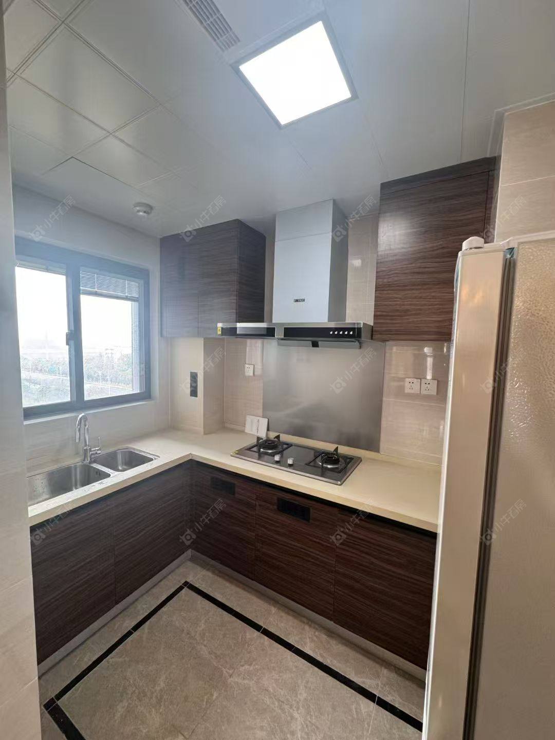 常州蓝光晶曜在租房源室内图_小牛看房