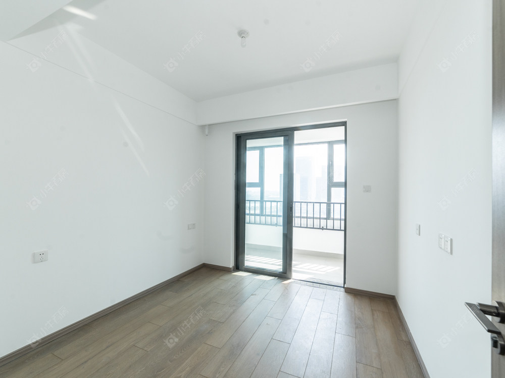 常州弘阳云峯在售二手房源室内图_小牛看房