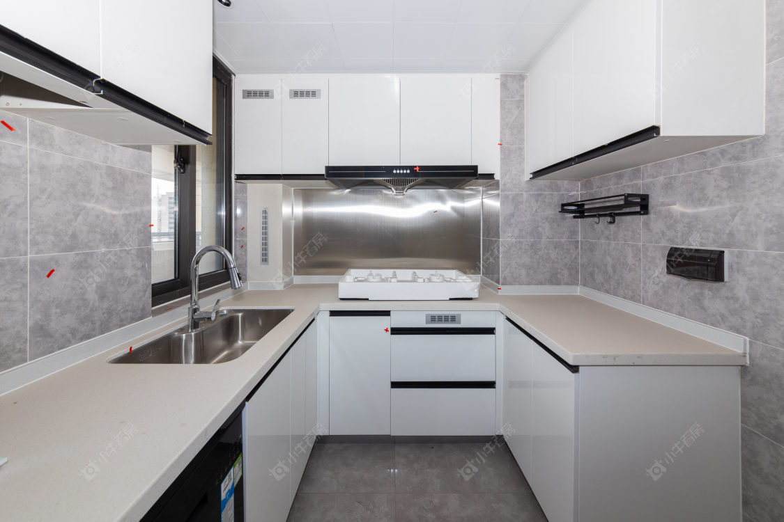 常州绿地香港名墩道在售二手房源室内图_小牛看房