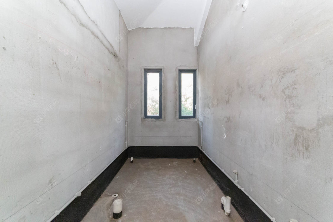 常州水晶城别墅区在售二手房源室内图_小牛看房