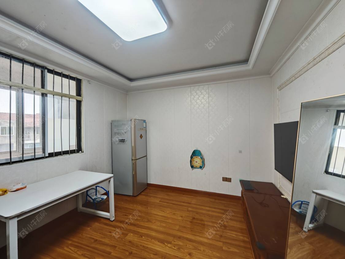 常州凤凰新村在售二手房房源室内图_小牛看房