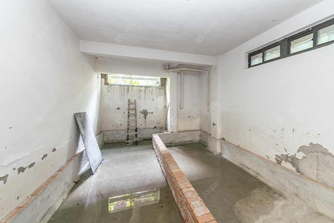 常发御龙山花园别墅区房源室内图 常州常发御龙山花园别墅区在售二手房源室内图_小牛看房