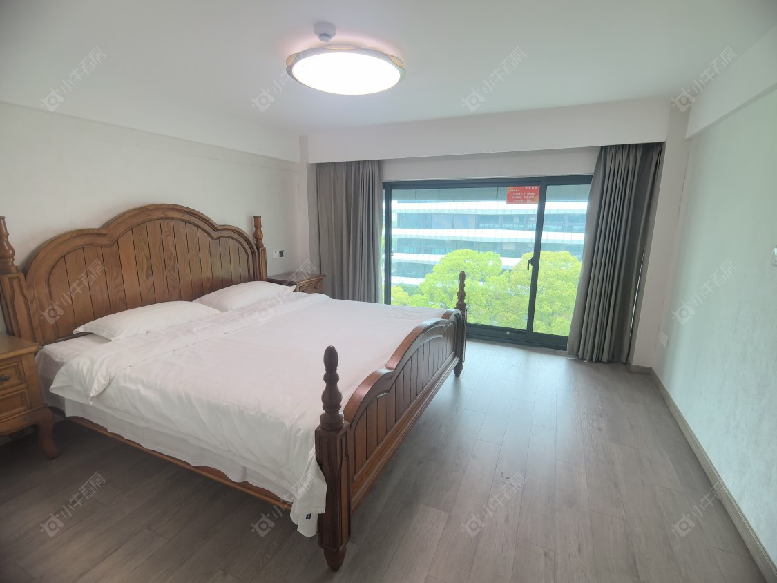 常州揽月湖畔商务广场在租房源室内图_小牛看房