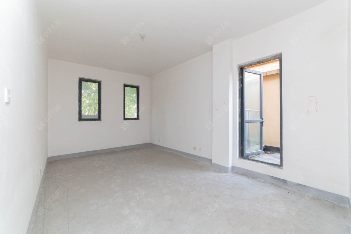 常州水晶城别墅区在售二手房源室内图_小牛看房