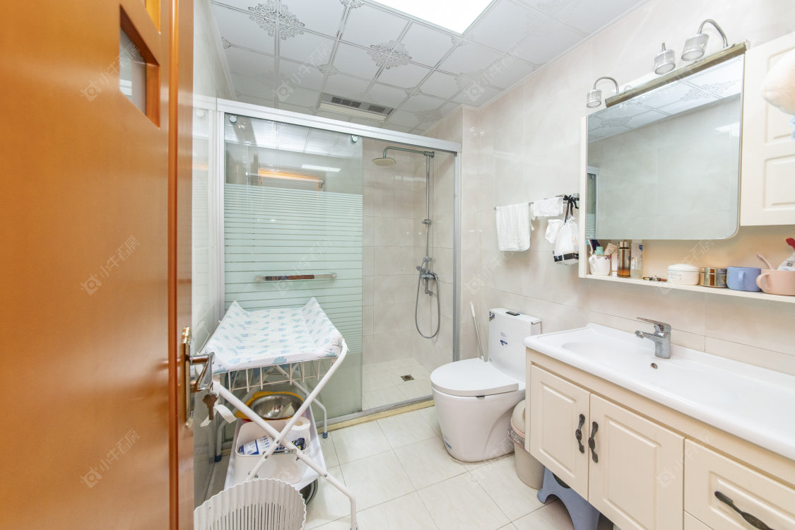 常州吾悦广场北区在售二手房源室内图_小牛看房