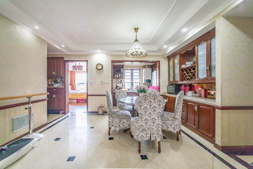 常州九龙仓时代上院在售二手房源室内图_小牛看房