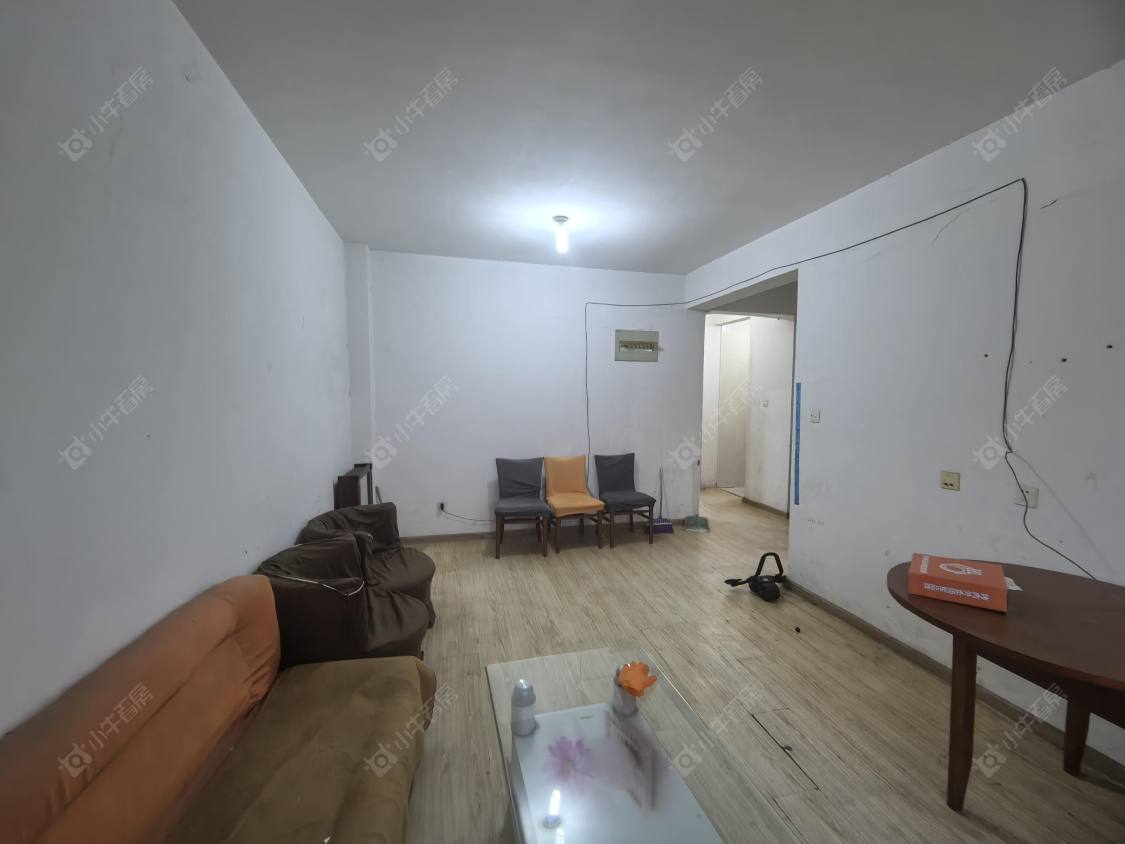 常州新景花苑二期在租房源室内图_小牛看房