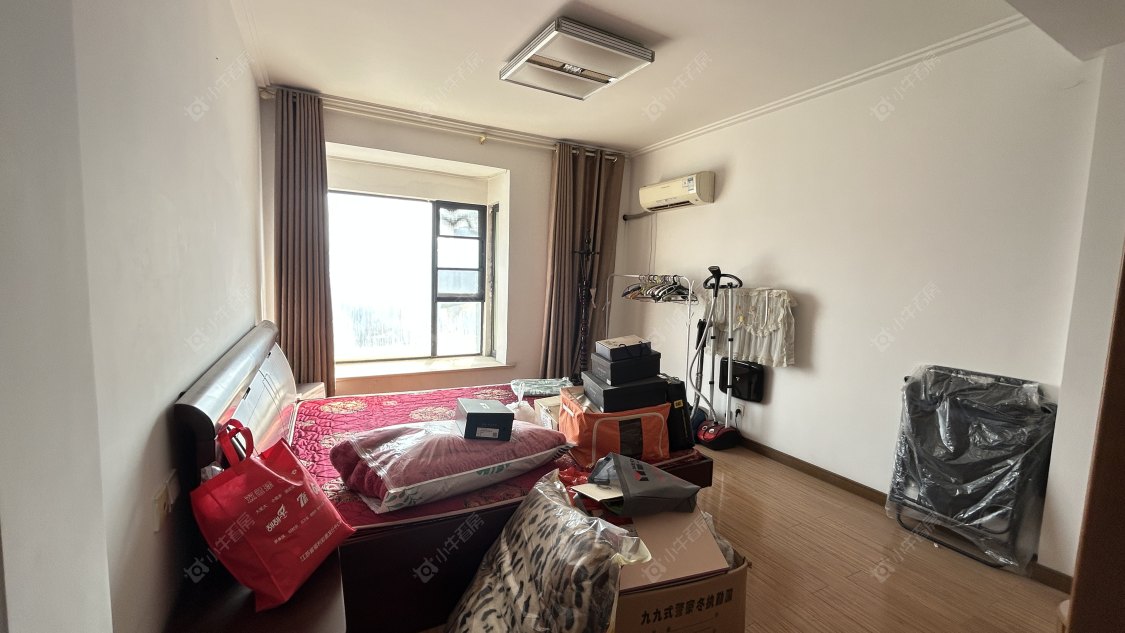 常州世茂香槟湖一期在租房源室内图_小牛看房