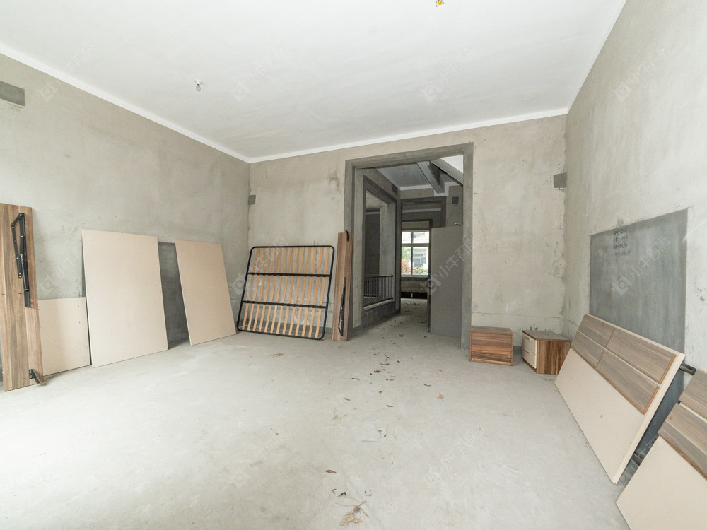 常州中海锦珑湾别墅区5室3厅3卫在售二手房房源图片