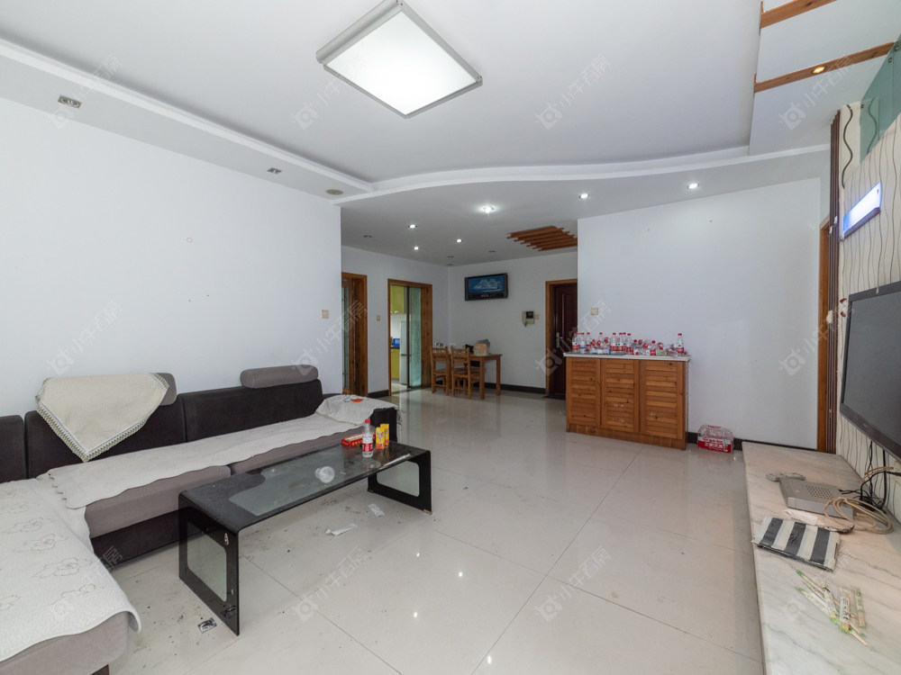 常州滨江明珠城东区在售二手房源室内图_小牛看房