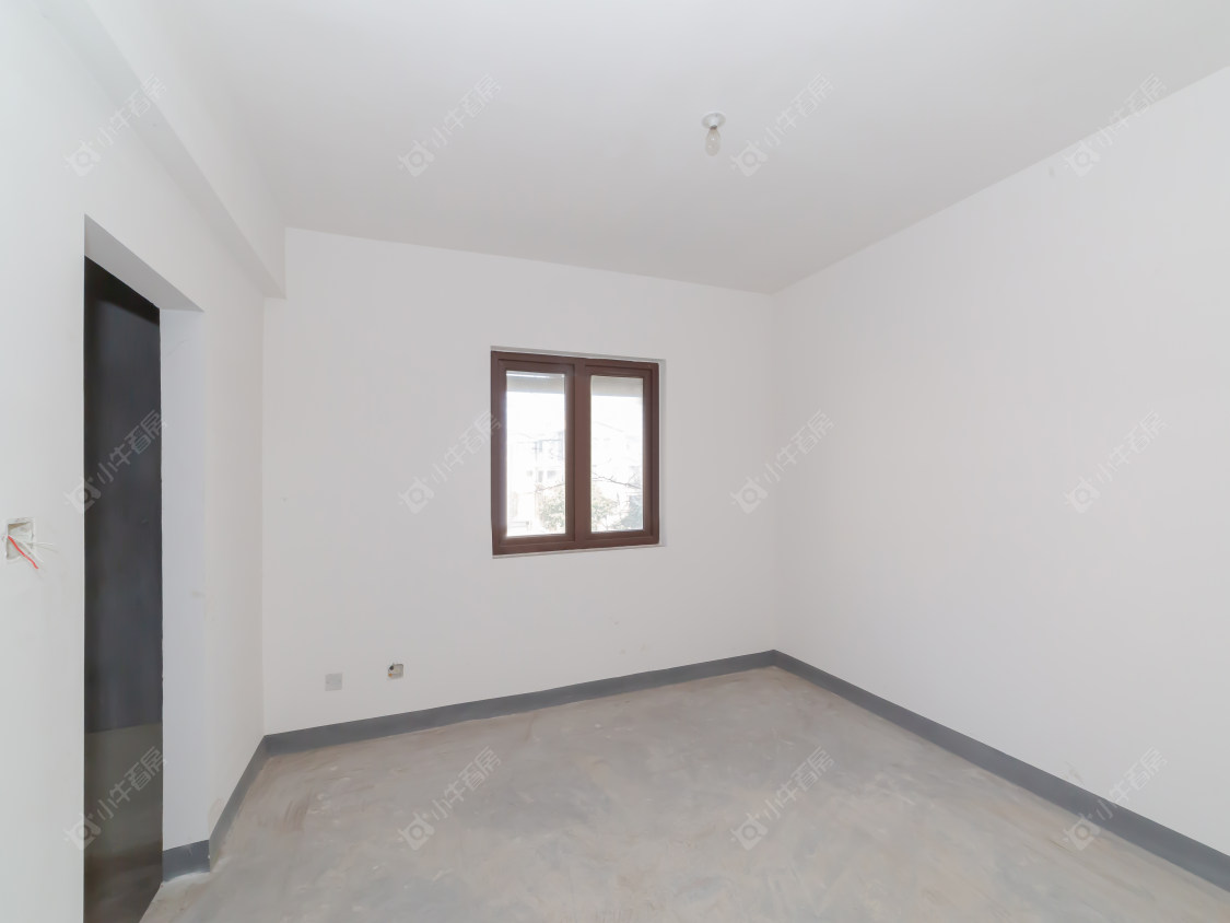 常州龙湖原山别墅区在售二手房源室内图_小牛看房