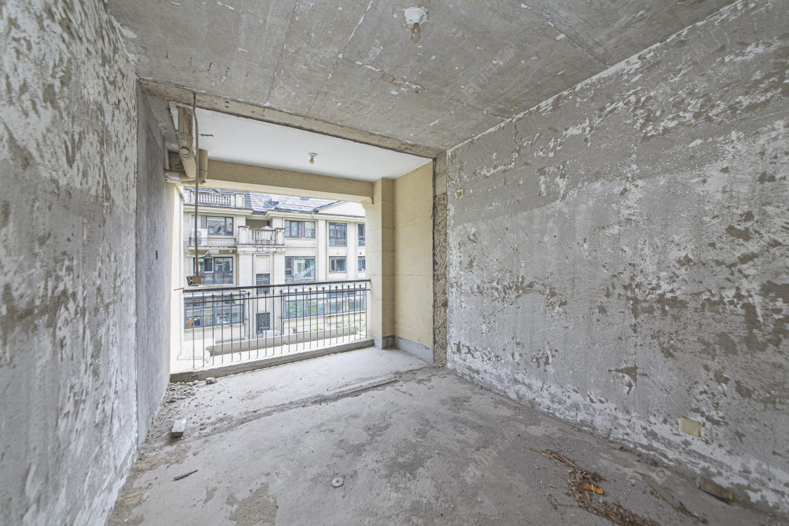 常州绿地香奈别墅区在售二手房房源室内图_小牛看房
