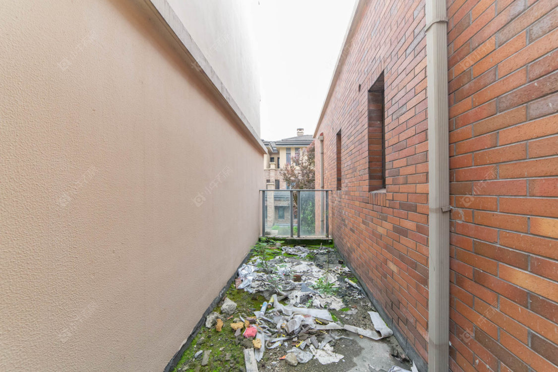 常州水晶城别墅区在售二手房源室内图_小牛看房