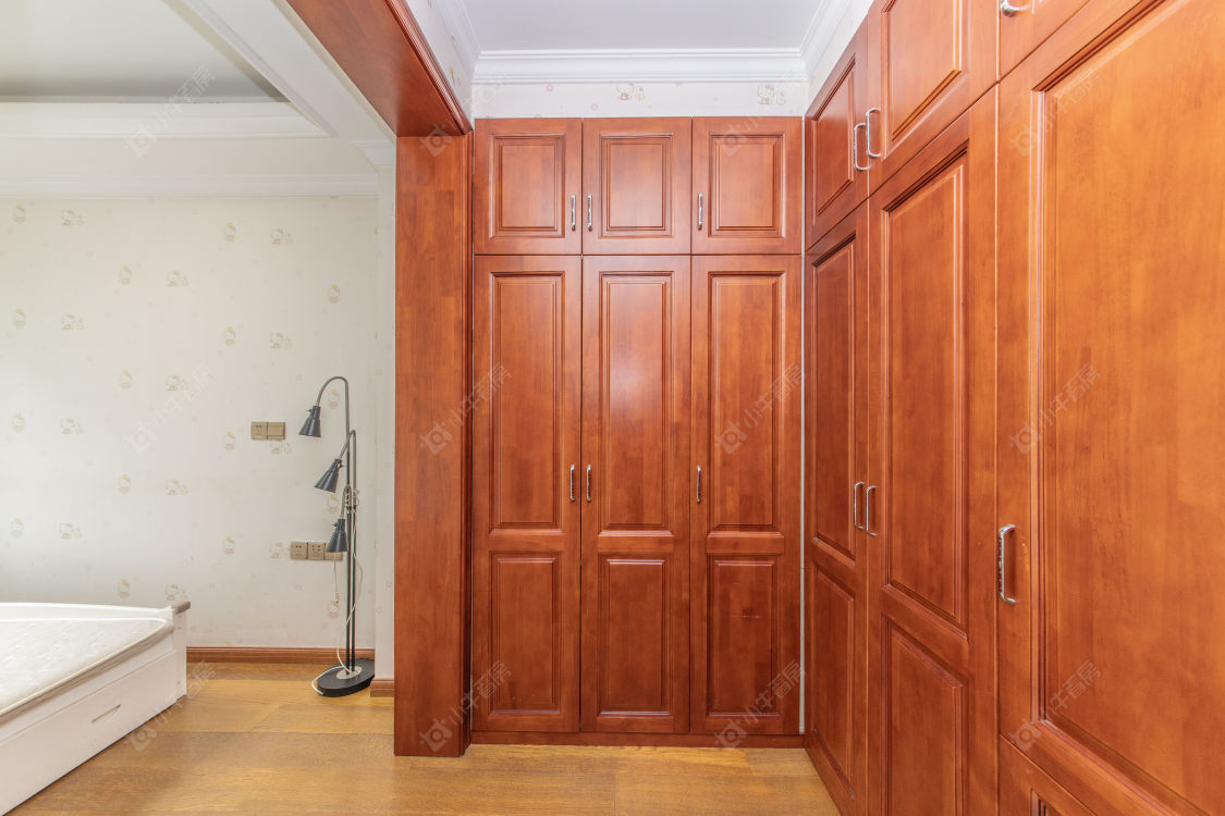 常州世茂香槟湖二期在售二手房源室内图_小牛看房