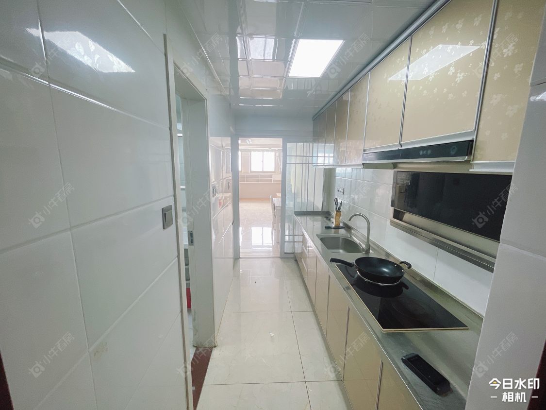 常州亚泰财富中心在租房源室内图_小牛看房