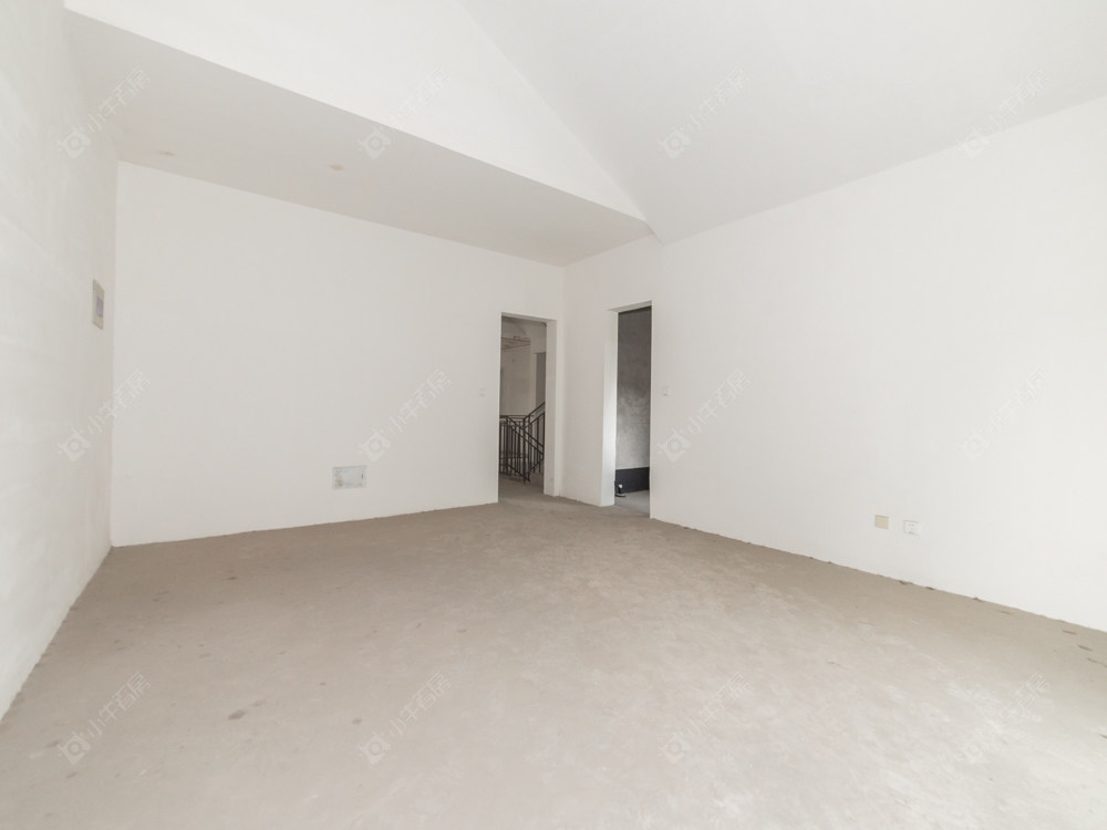 美林湖花园一区别墅房源室内图 常州美林湖花园一区别墅在售二手房源室内图_小牛看房