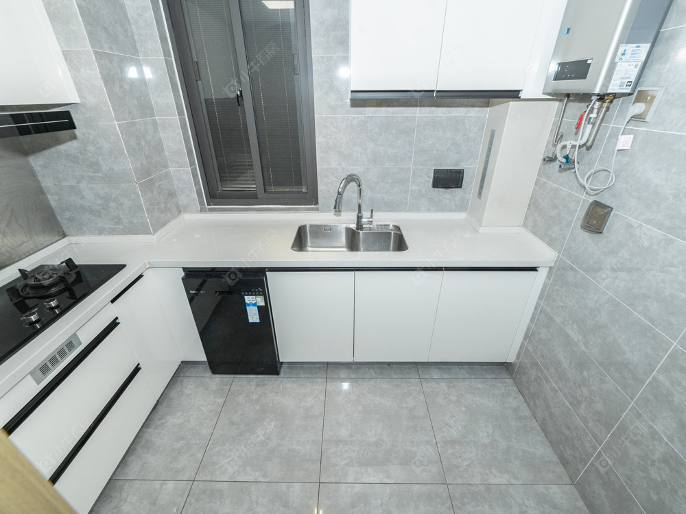 常州绿地香港名墩道在售二手房源室内图_小牛看房