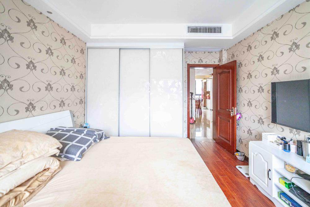 常州凤凰名城在售二手房源室内图_小牛看房