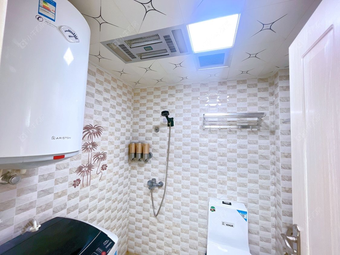 常州亚泰财富中心在租房源室内图_小牛看房