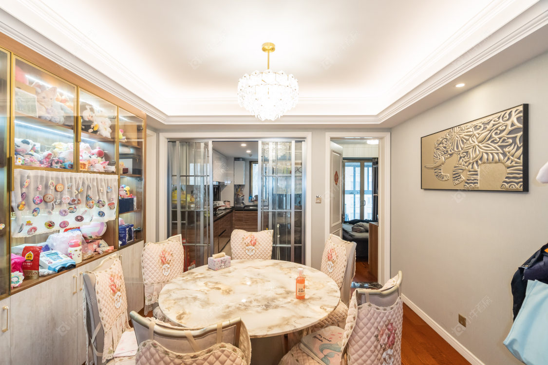 常州九洲新世界君玺在售二手房源室内图_小牛看房