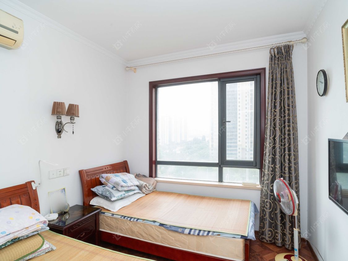 泰盈八千里房源室内图 常州泰盈八千里在售二手房源室内图_小牛看房