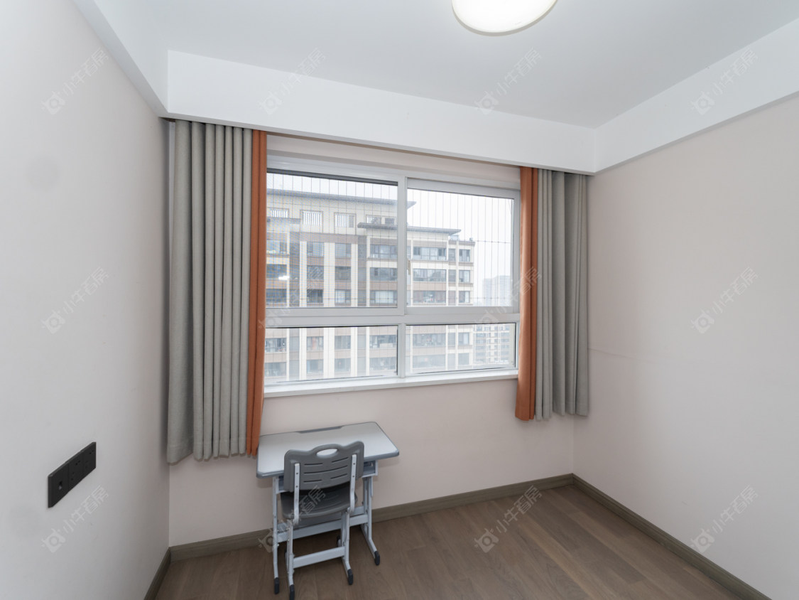 常州保利金紫花园在售二手房源室内图_小牛看房