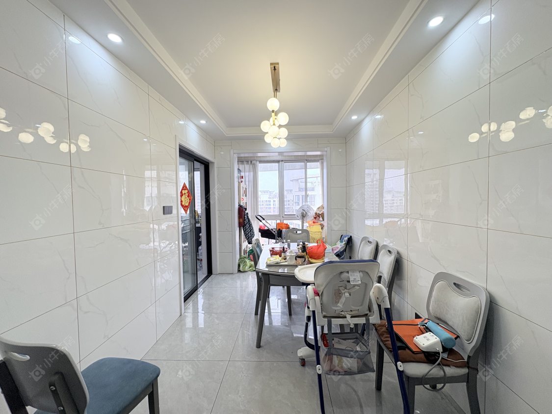 丹阳澳都花城在售二手房源室内图_小牛看房