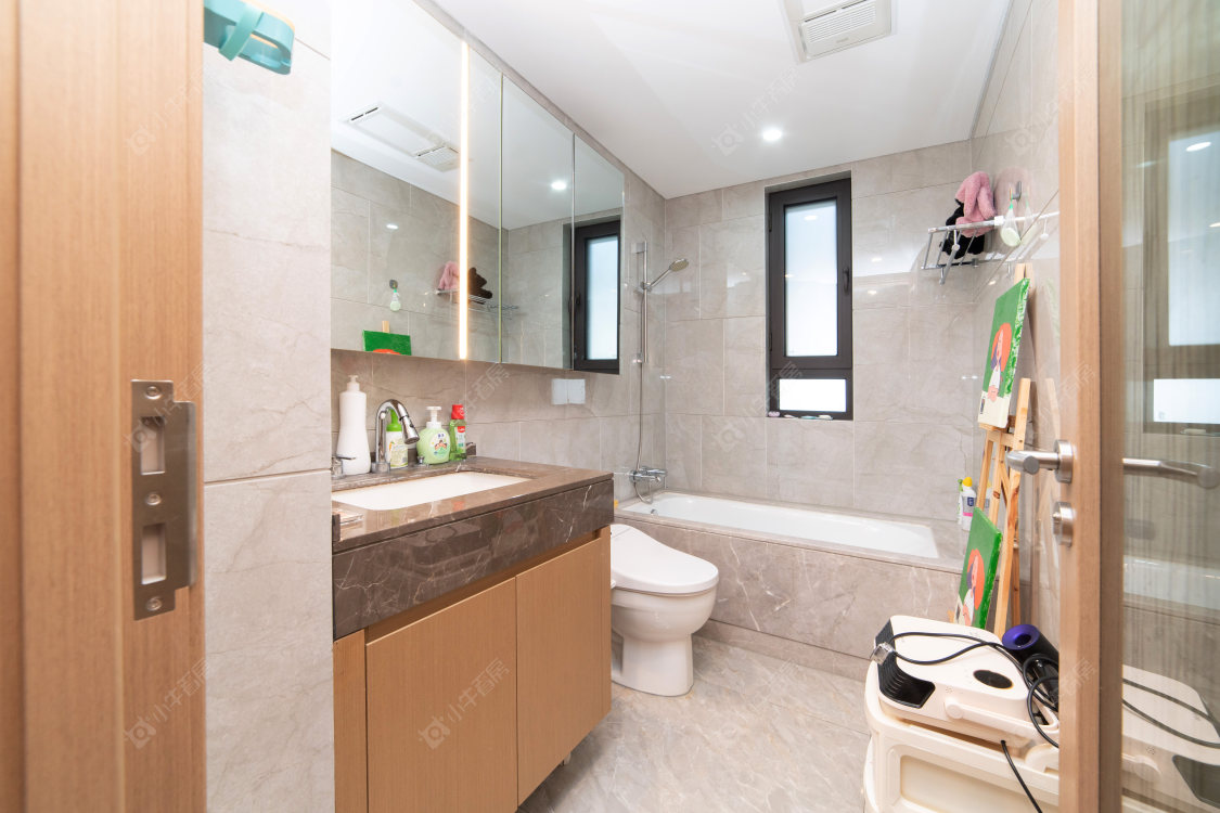 常州路劲铂隽在售二手房源室内图_小牛看房