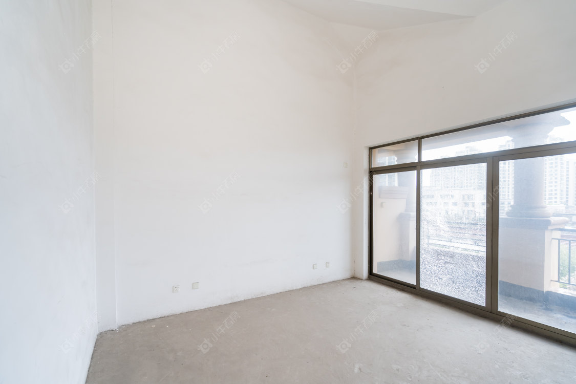 常州银河湾明苑别墅区在售二手房源室内图_小牛看房