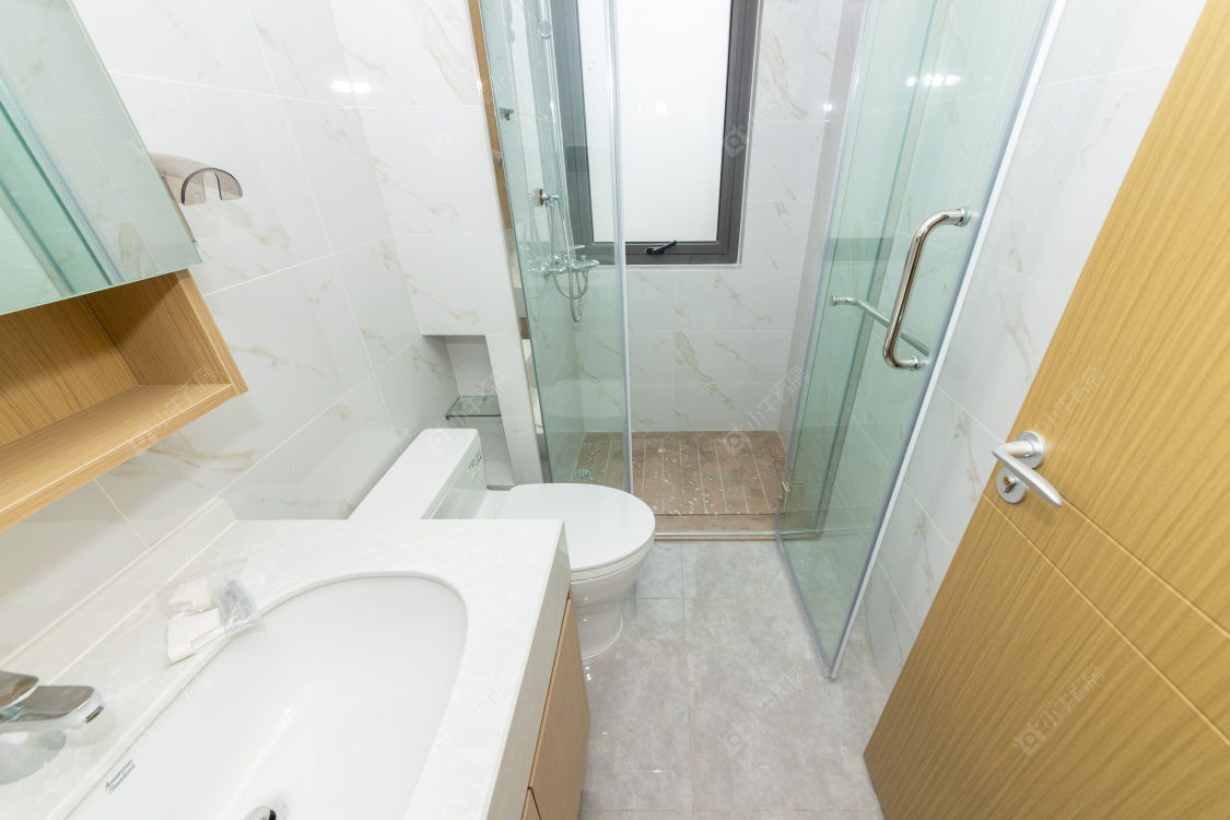 常州绿地香港名墩道在售二手房源室内图_小牛看房