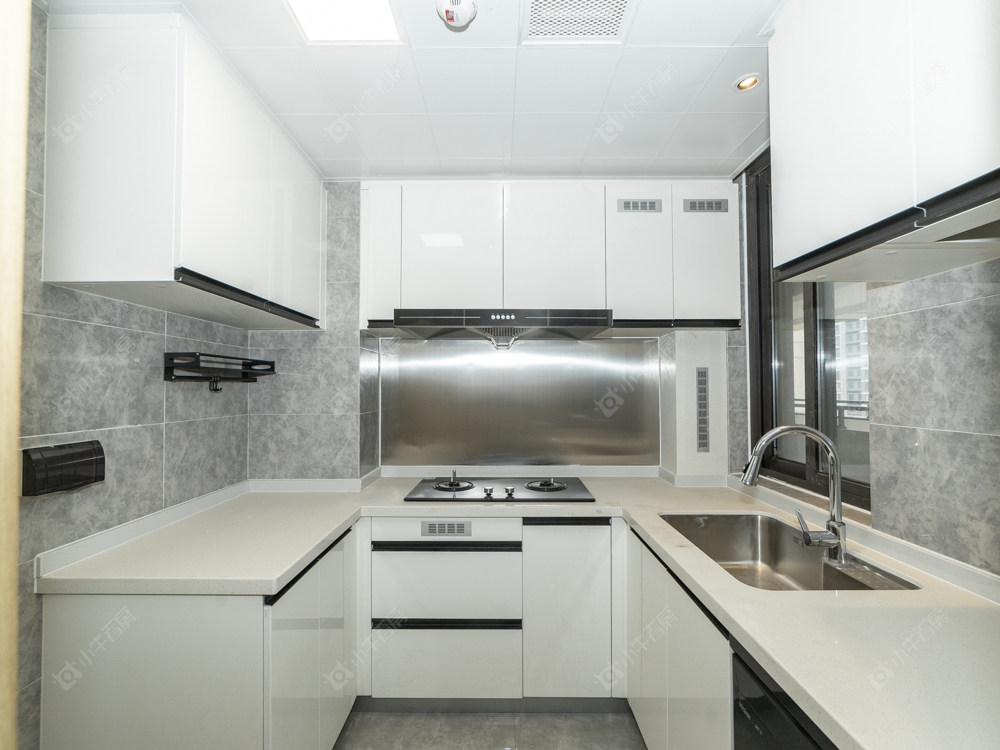 常州绿地香港名墩道在售二手房源室内图_小牛看房