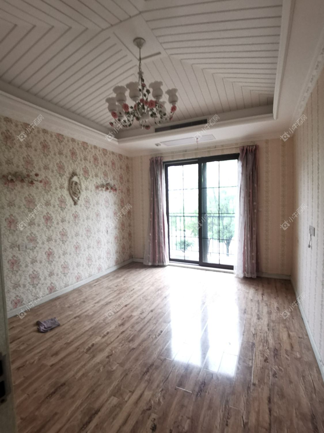 常州龙湖龙誉城别墅区4室2厅2卫出租_小牛看房