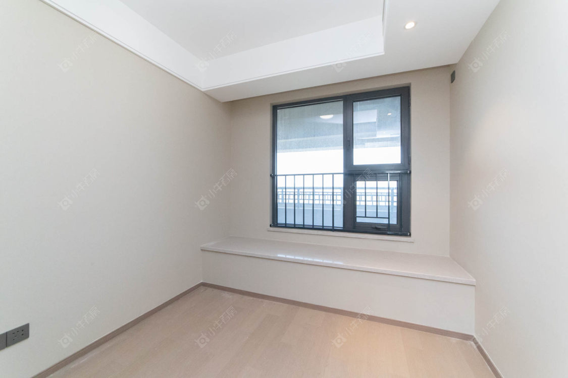 常州美的世茂云筑在售二手房源室内图_小牛看房