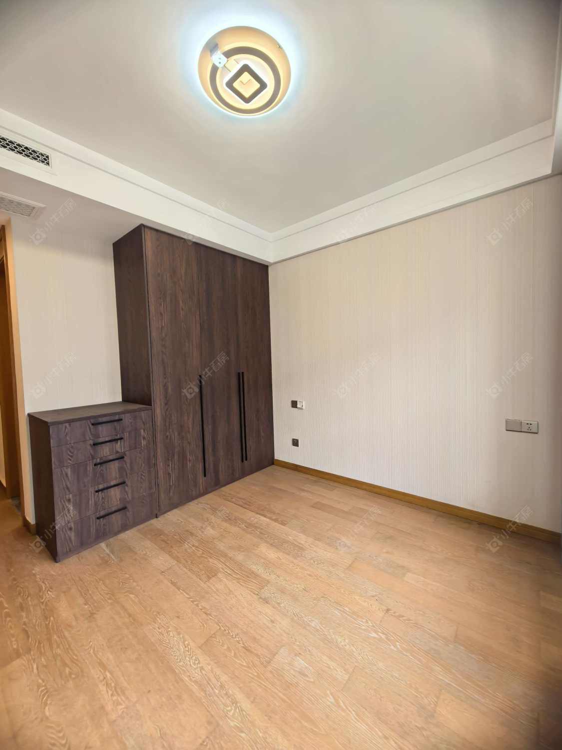 常州中海铂悦公馆在租房源室内图_小牛看房