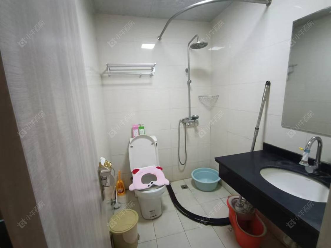 常州亚泰财富中心在租房源室内图_小牛看房