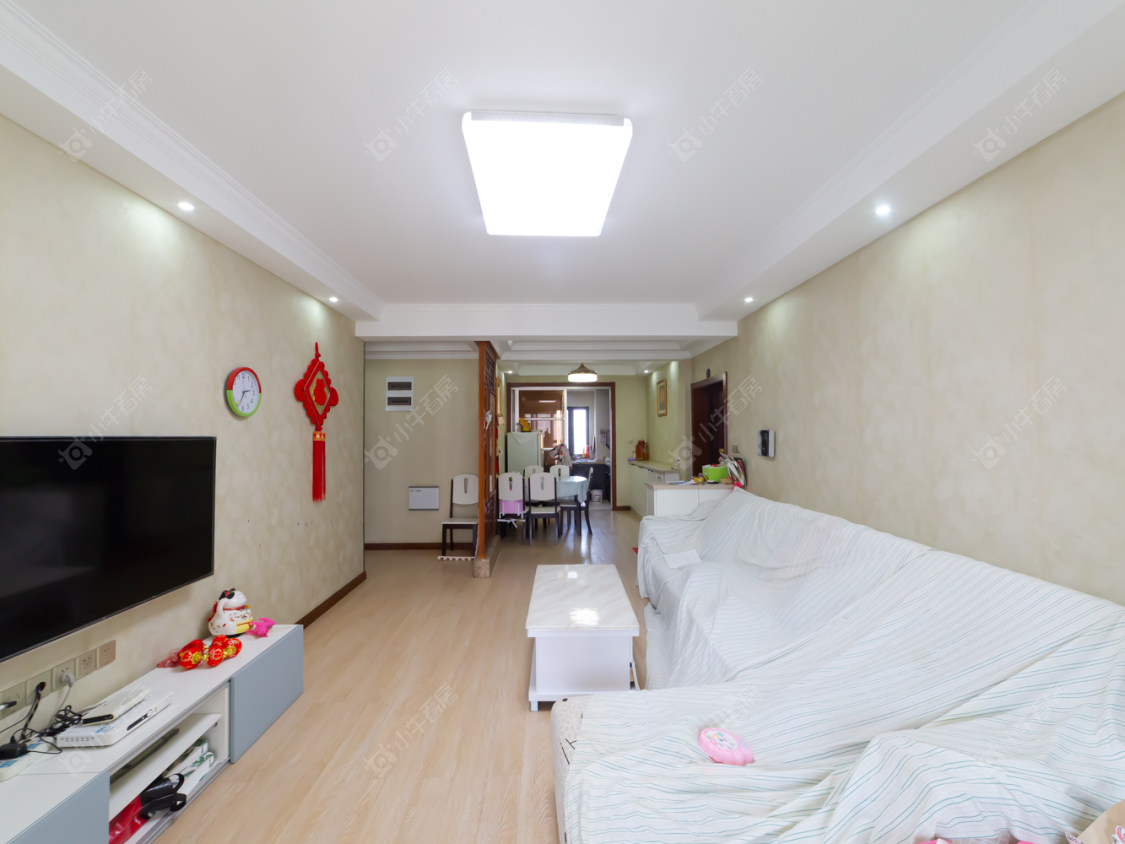 常州世茂香槟湖二期在售二手房源室内图_小牛看房