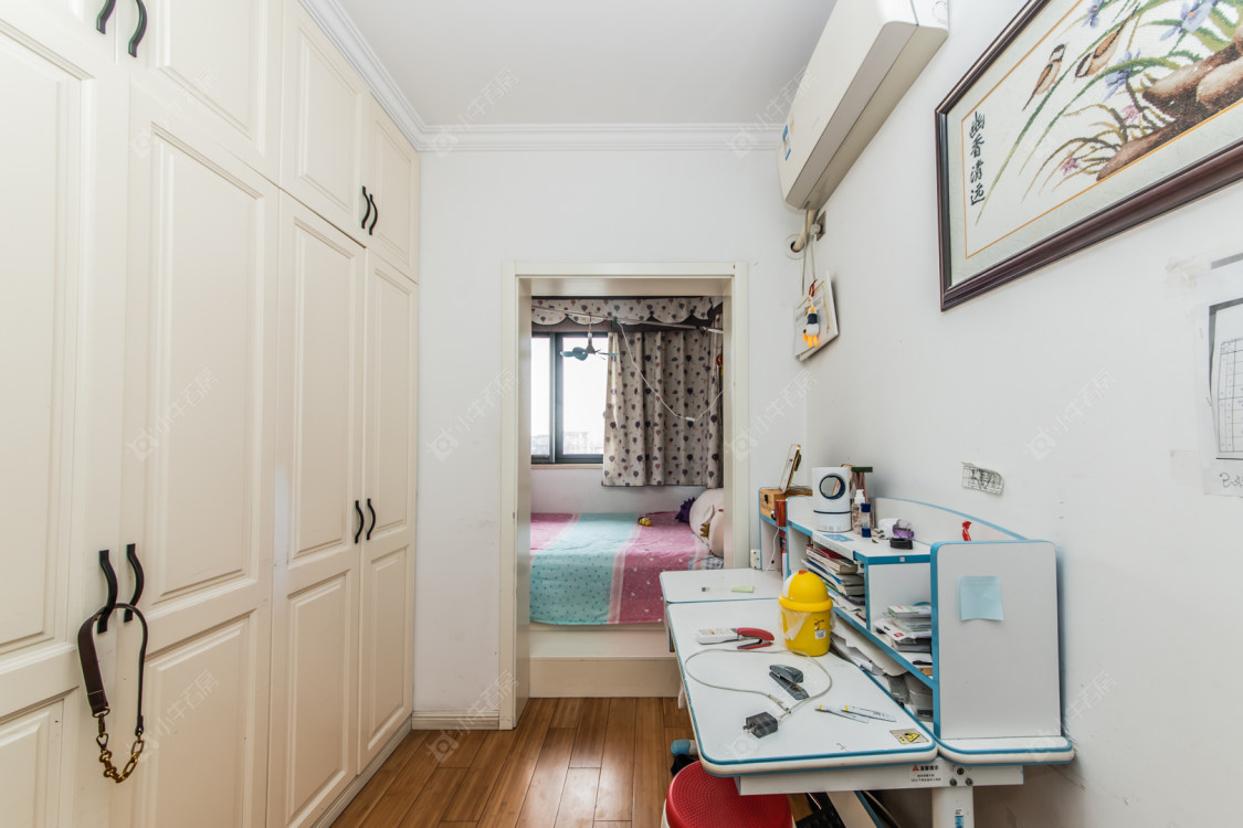 常州世茂香槟湖二期在售二手房源室内图_小牛看房