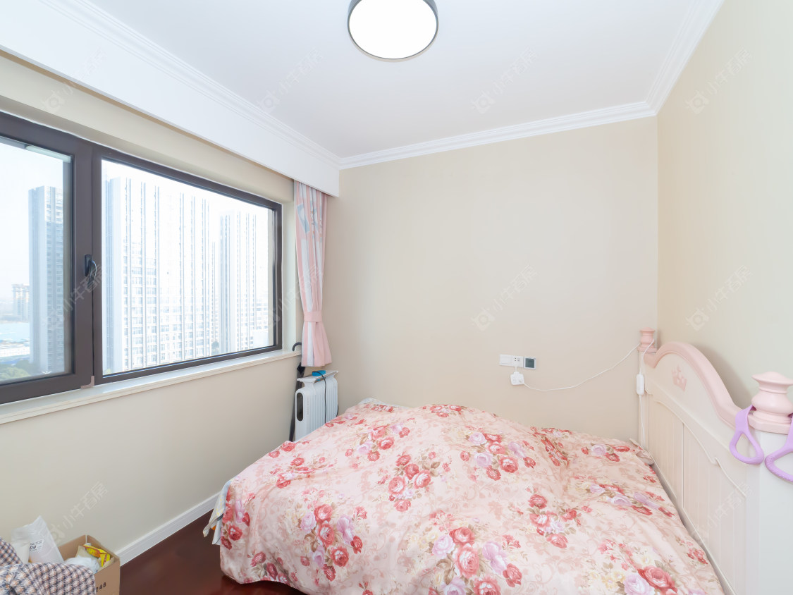 常州世茂香槟湖五期在售二手房源室内图_小牛看房