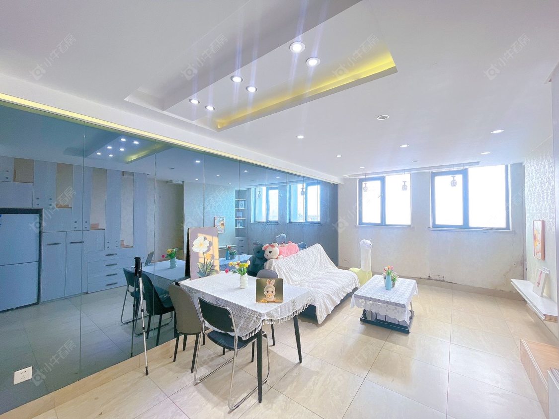 常州亚泰财富中心在租房源室内图_小牛看房