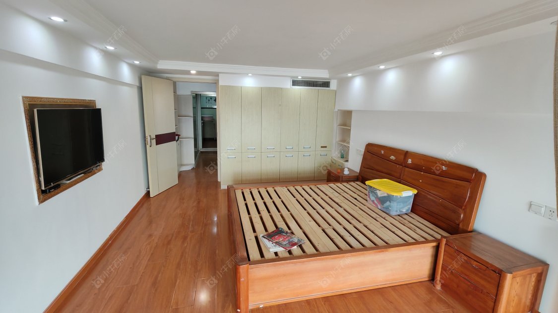 常州亚泰财富中心在租房源室内图_小牛看房