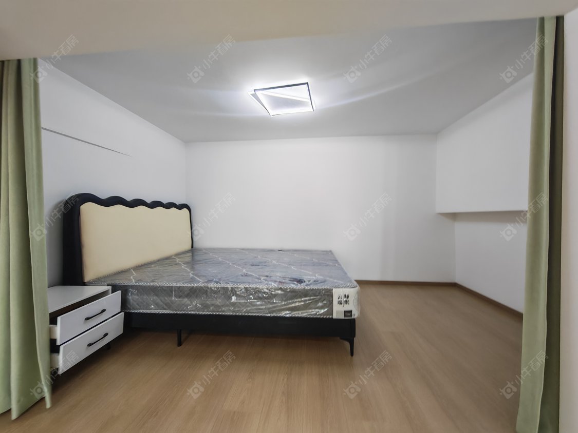 常州亚泰财富中心在租房源室内图_小牛看房